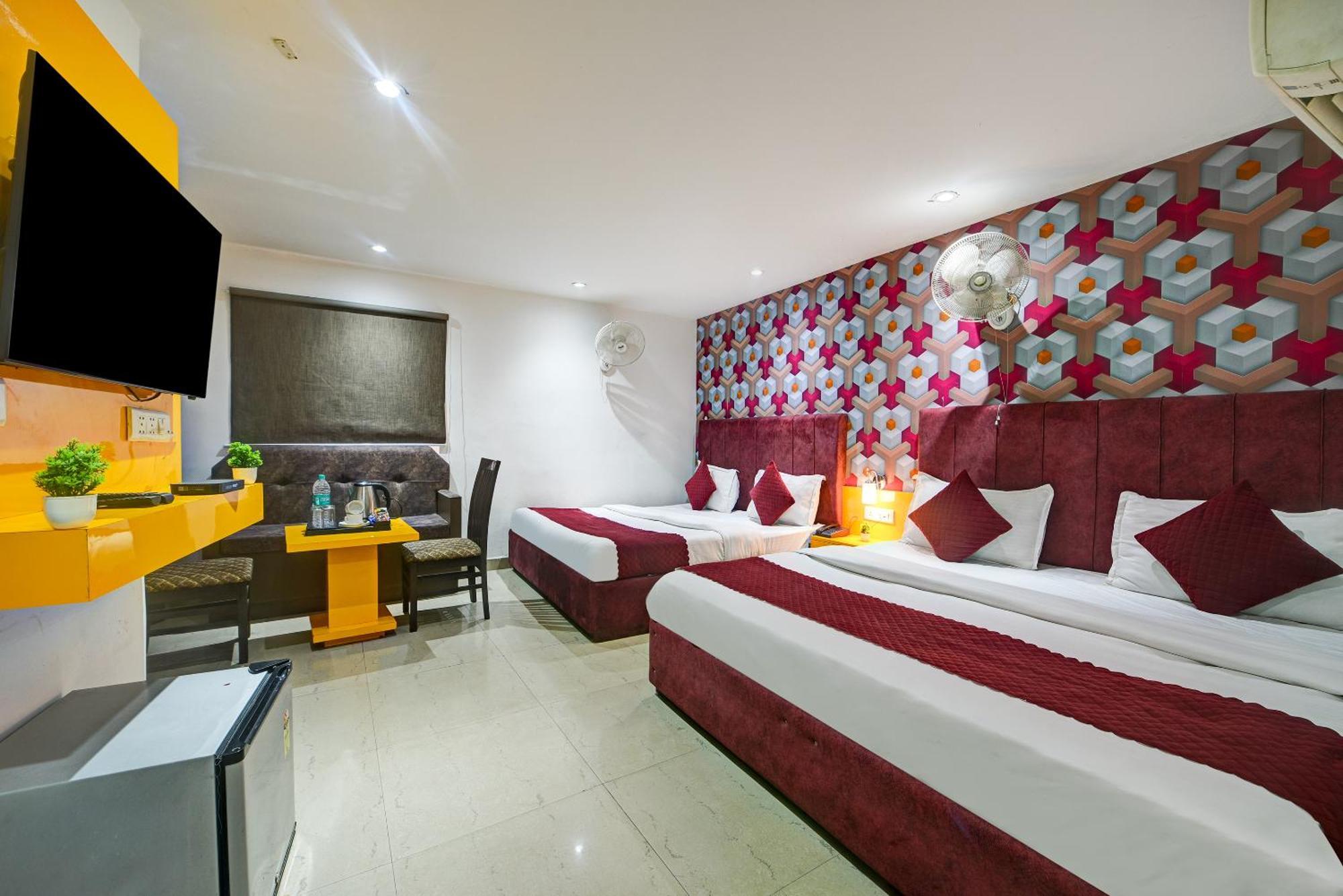 Hotel Kelvish Free Airport Pickup Neu-Delhi Exterior foto